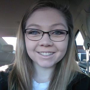 Meet your Posher, Teagan